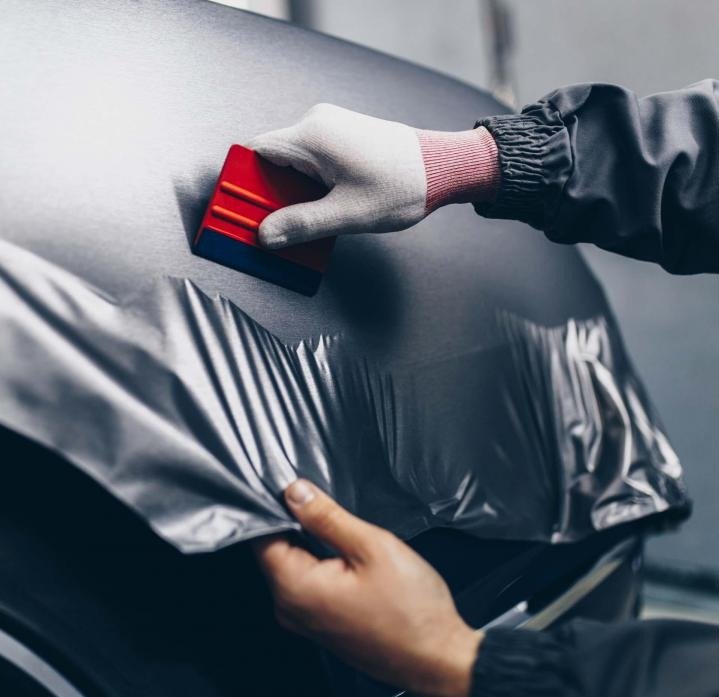 Transform Your Vehicle with Custom Vinyl Wraps from Dent Guy Inc.!
